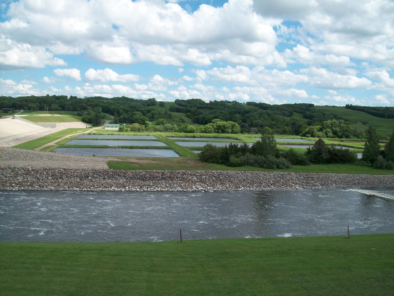 Image: Baldhill Dam 2013