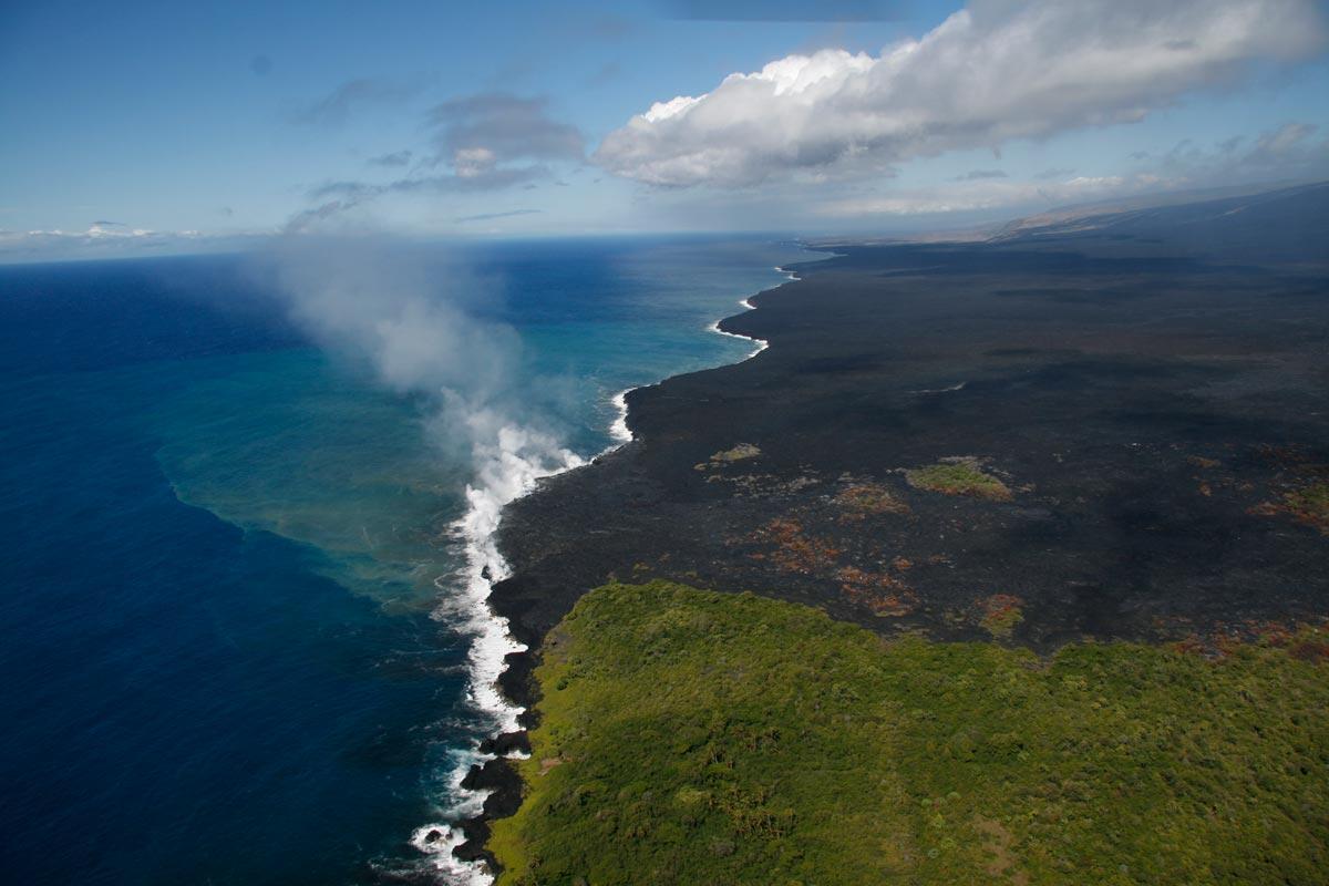 Image: Aerial coastline of Kilauea