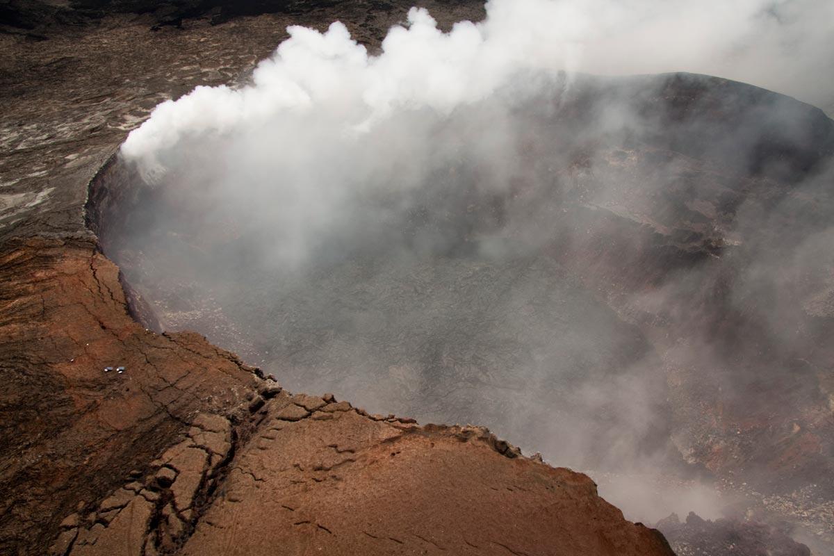 Image: New Dark Lava in Pu’u ‘Ō’ō crater