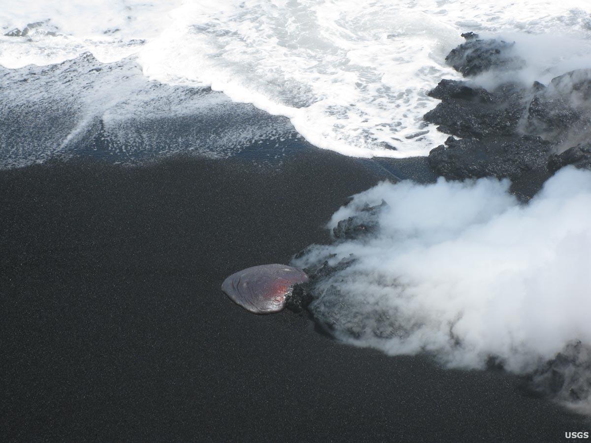 Image: Pahoehoe Toe Advancing on Beach