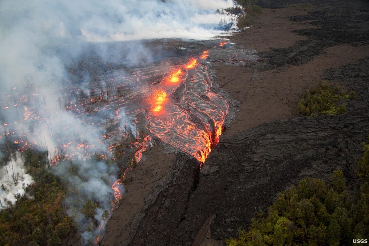 Image: Lava Pours From The Fissure