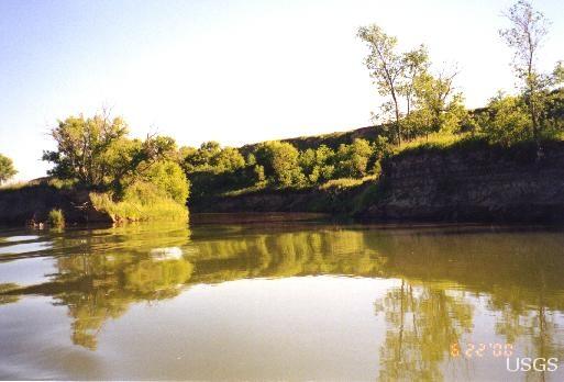 Image: Missouri River below Washburn