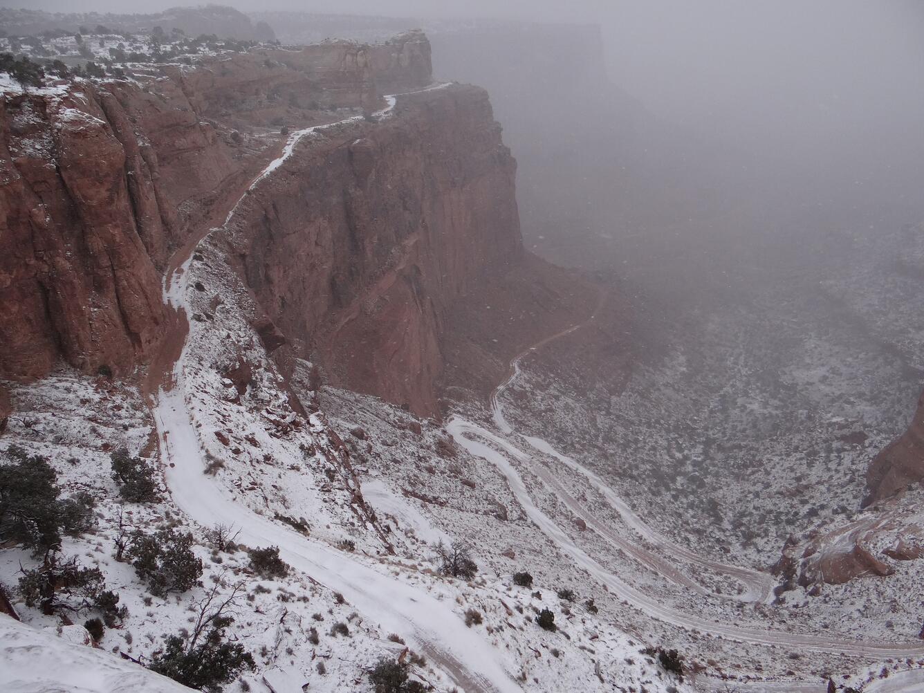 Image: Shafer Canyon Overlook