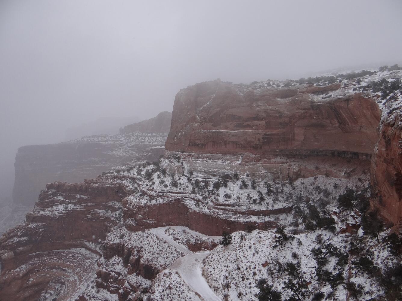 Image: Shafer Canyon Overlook