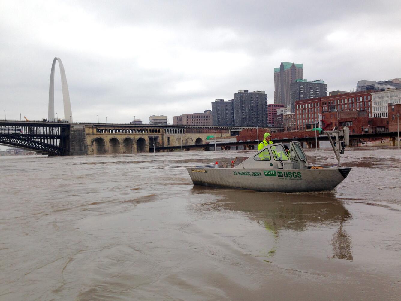 Image: USGS Measures Historic Flooding Across the Nation