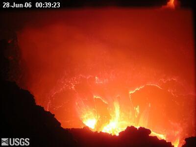video thumbnail: Gas-Pistoning at Drainhole Vent in Pu'u 'O'o Crater (June 28, 2006)