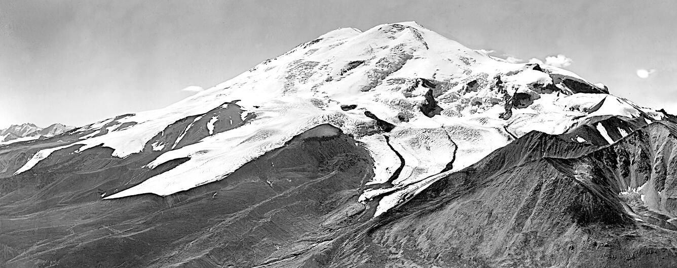 Image: Panoramic of Glaciers in the Caucasus Moutains