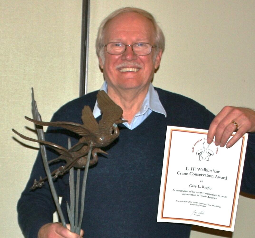 Image: Krapu Honored for Research Contributions to Crane Conservation