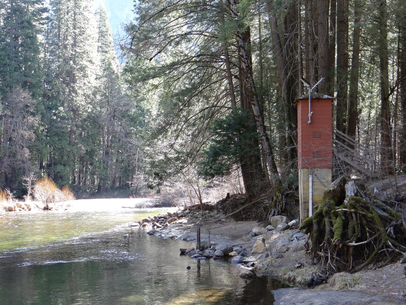 Image: USGS Streamgage on Merced River at Pohono Bridge