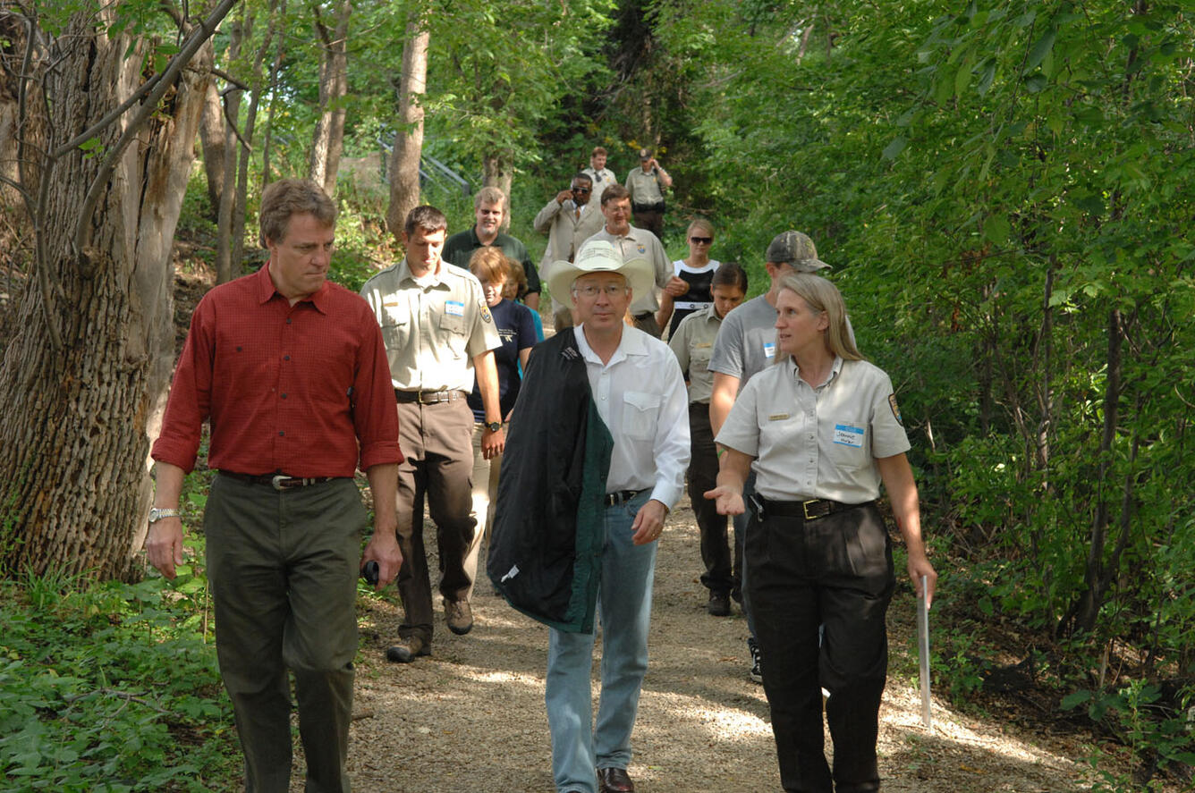 Image: Interior Invests $286,000 in Minnesota Valley NWR
