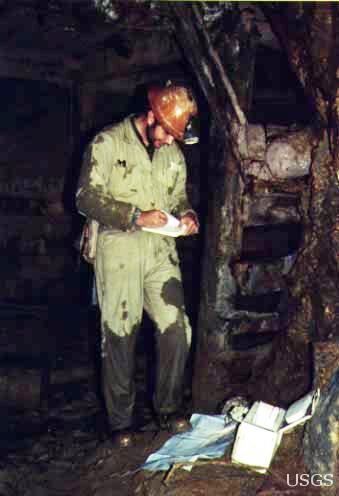 Image: Underground in Mine in Peru