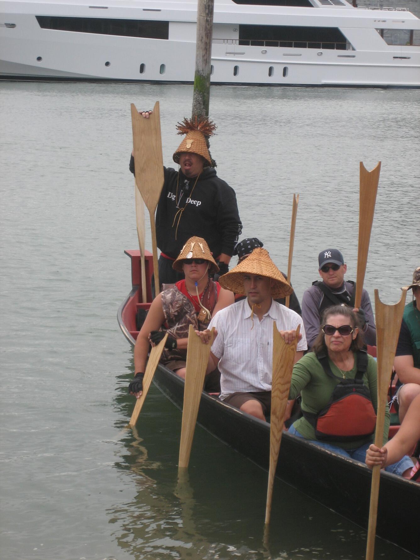 Image: Canoe Crew Preparing for Launch
