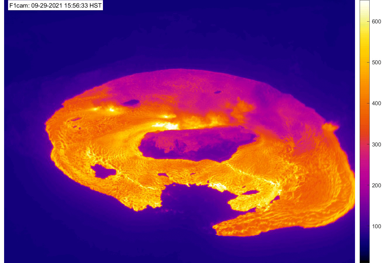 This animated image (GIF) shows Kīlauea summit thermal webcam images from the&nbsp;F1cam taken between approximately 2:45 and 5:45 p