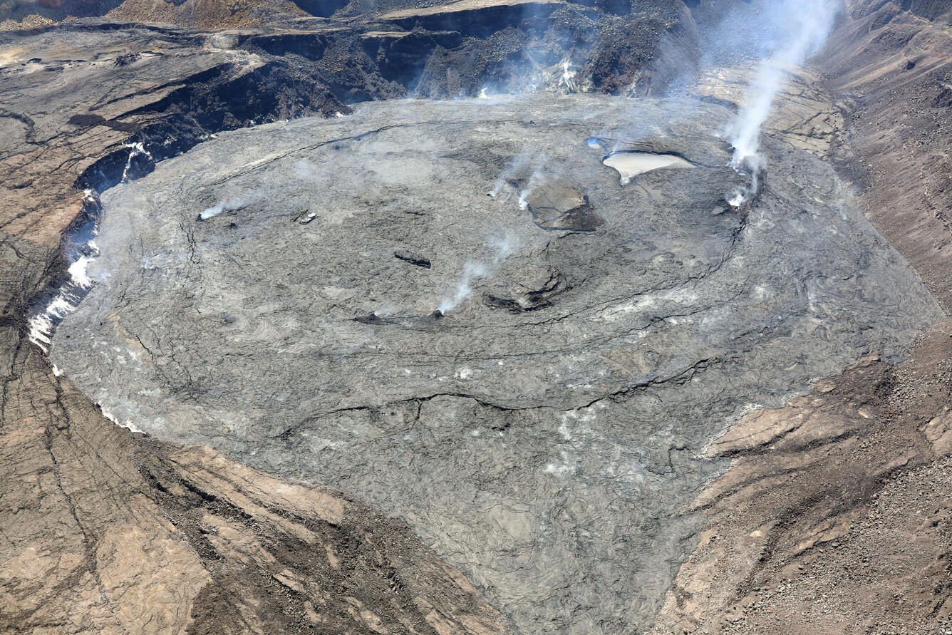 Color photograph of lava lake