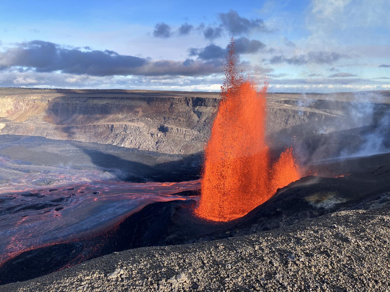 Color photograph of lava fountain