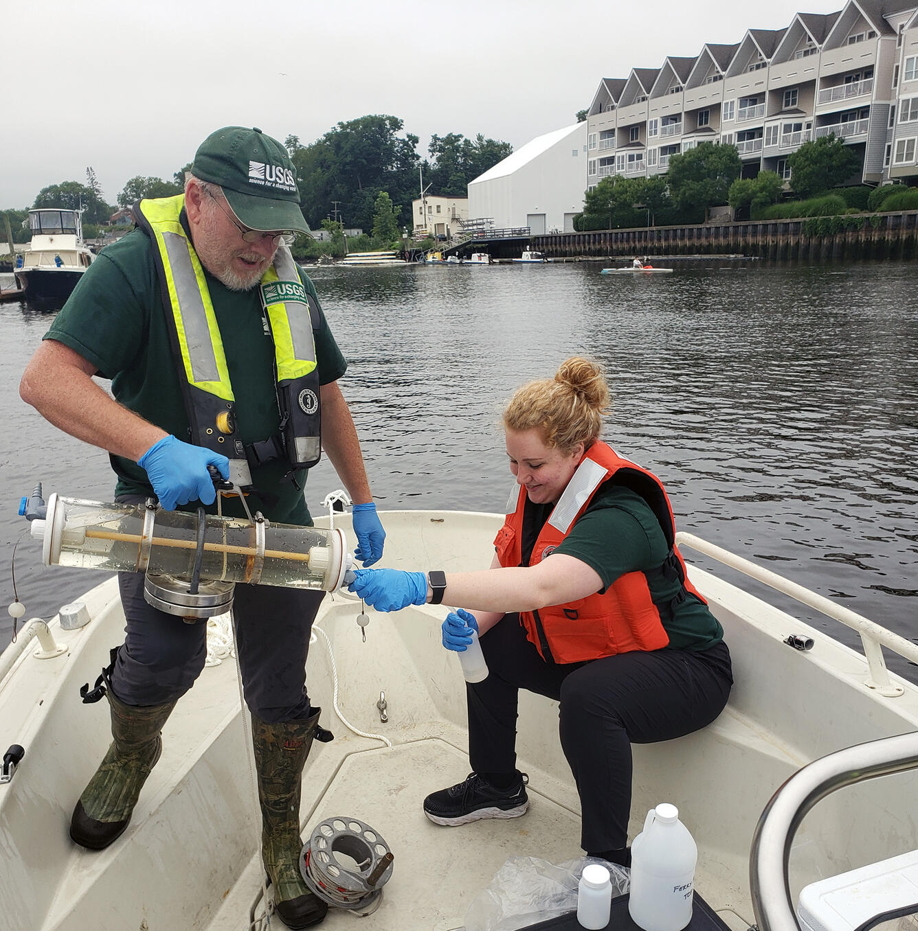 Collecting discrete water quality samples 