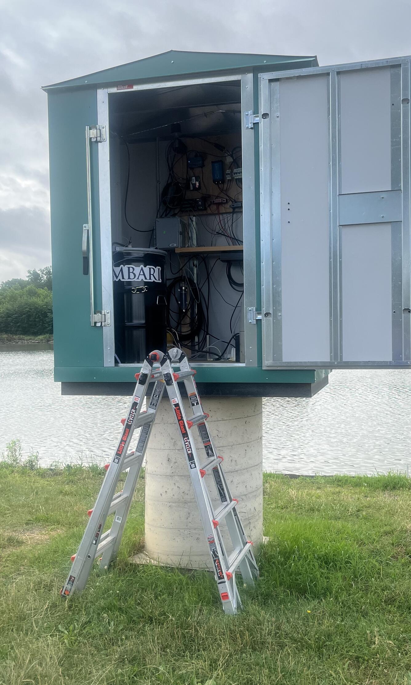 An automated eDNA sampler placed in a streamgage to sample from the Sandusky River