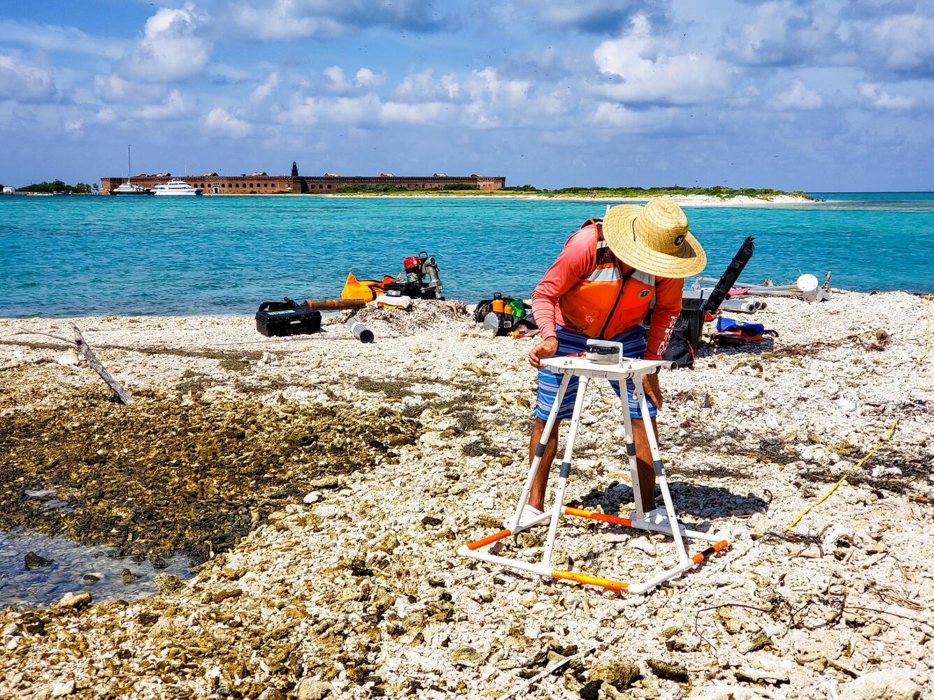 SPCMSC Scientists Perform Fieldwork on the Coral-Rubble Keys