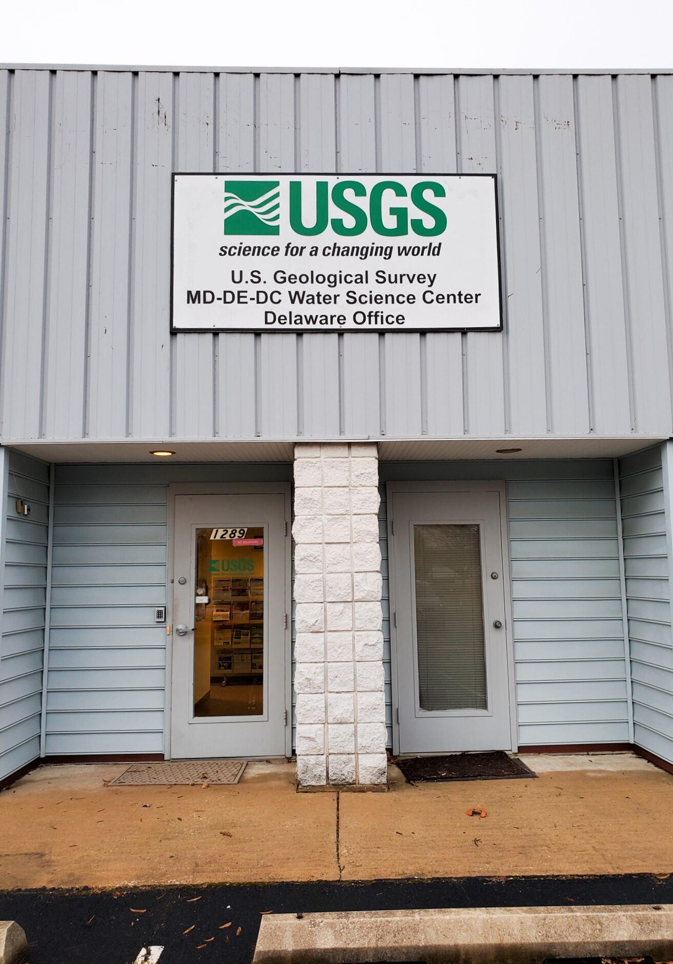 Photo of the Dover, Delaware USGS office sign.