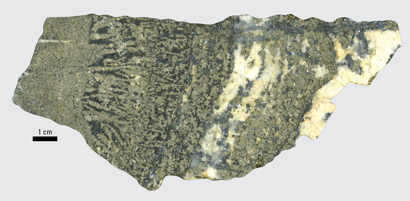 Ore with "zebra" striping
