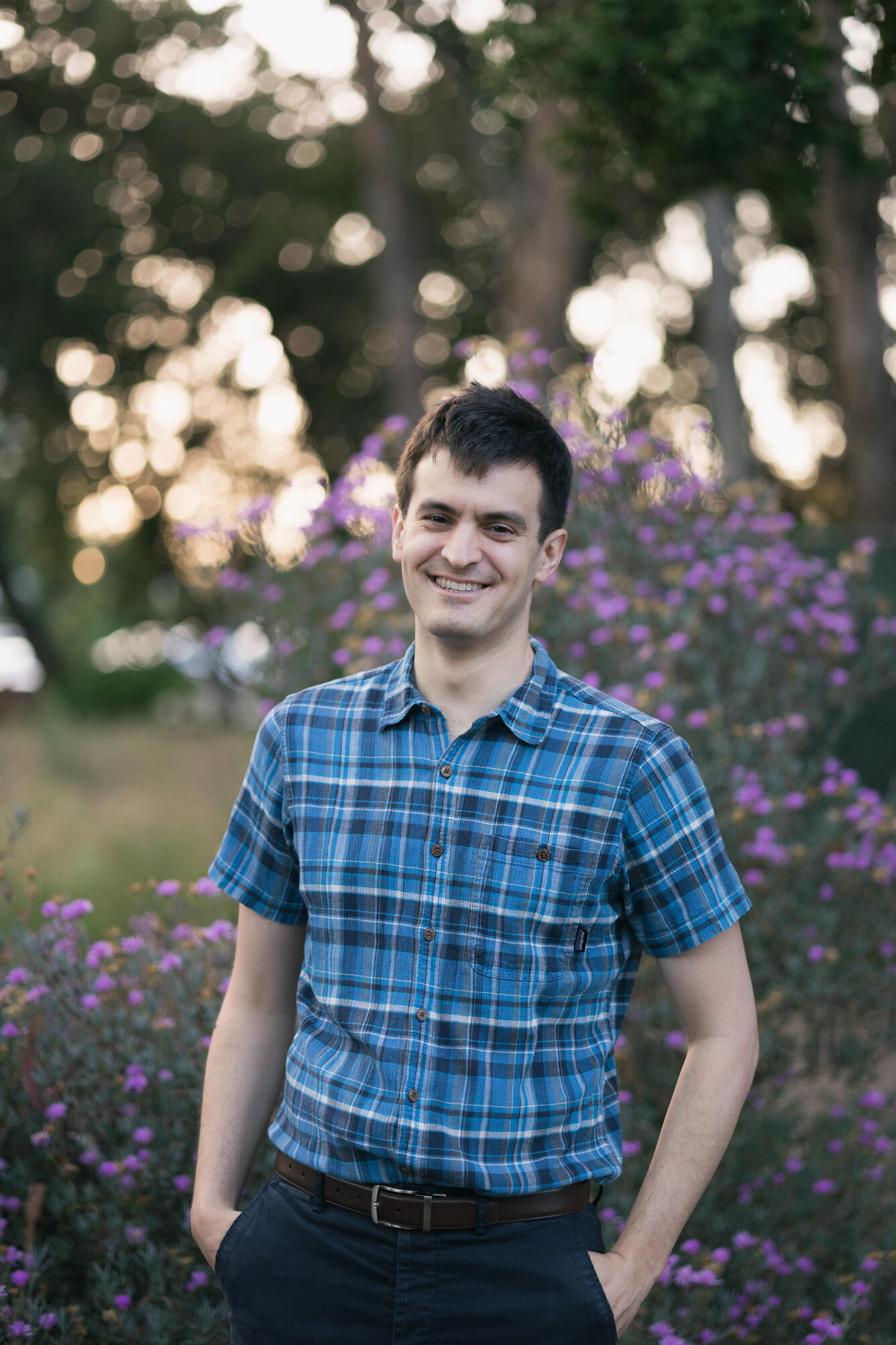 A staff profile photo of Gregor Siegmund