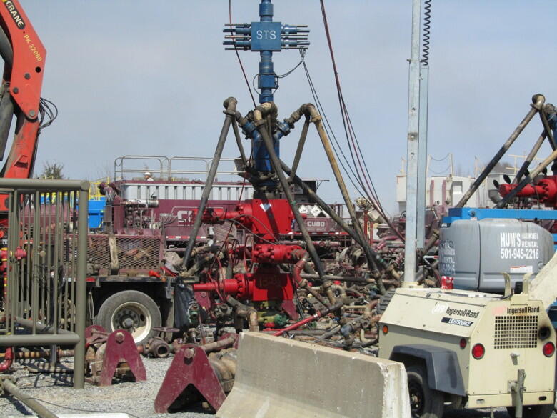 Drilling equipment for hydraulic fracturing