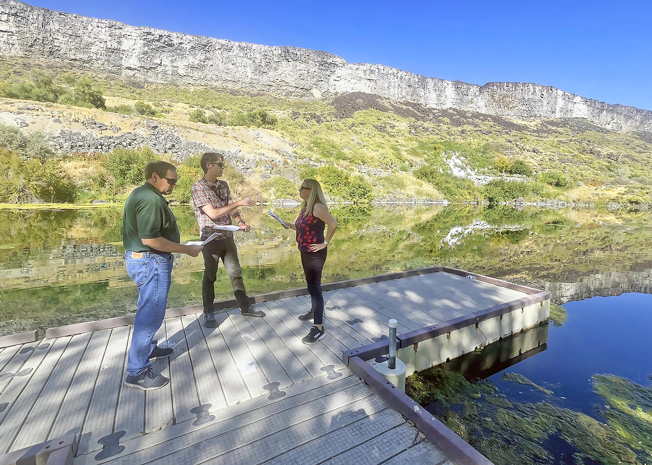 USGS Idaho Water Science Center hydrologists brief Northwest-Pacific Islands Regional Director Jill Rolland