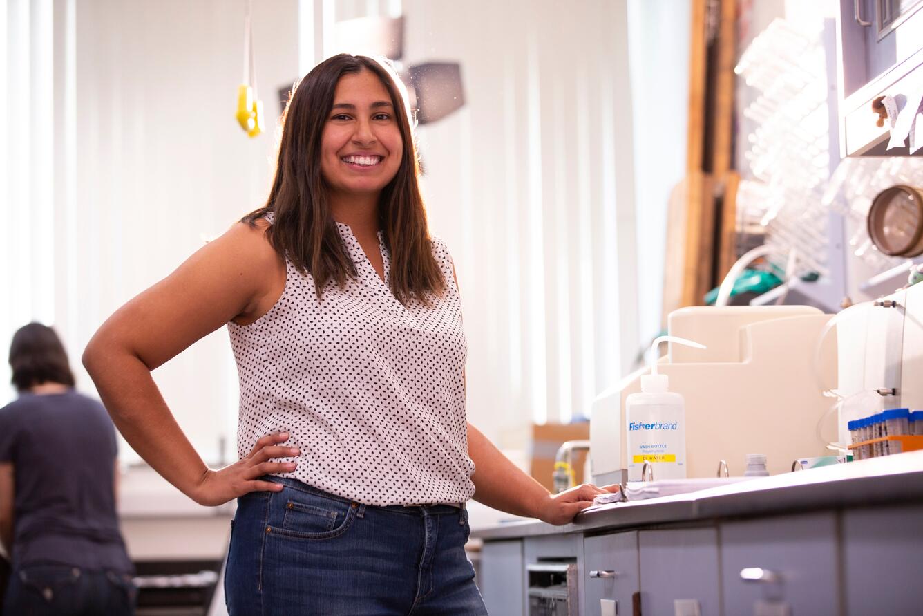 USGS Geologist Jenifer Leidelmeijer 