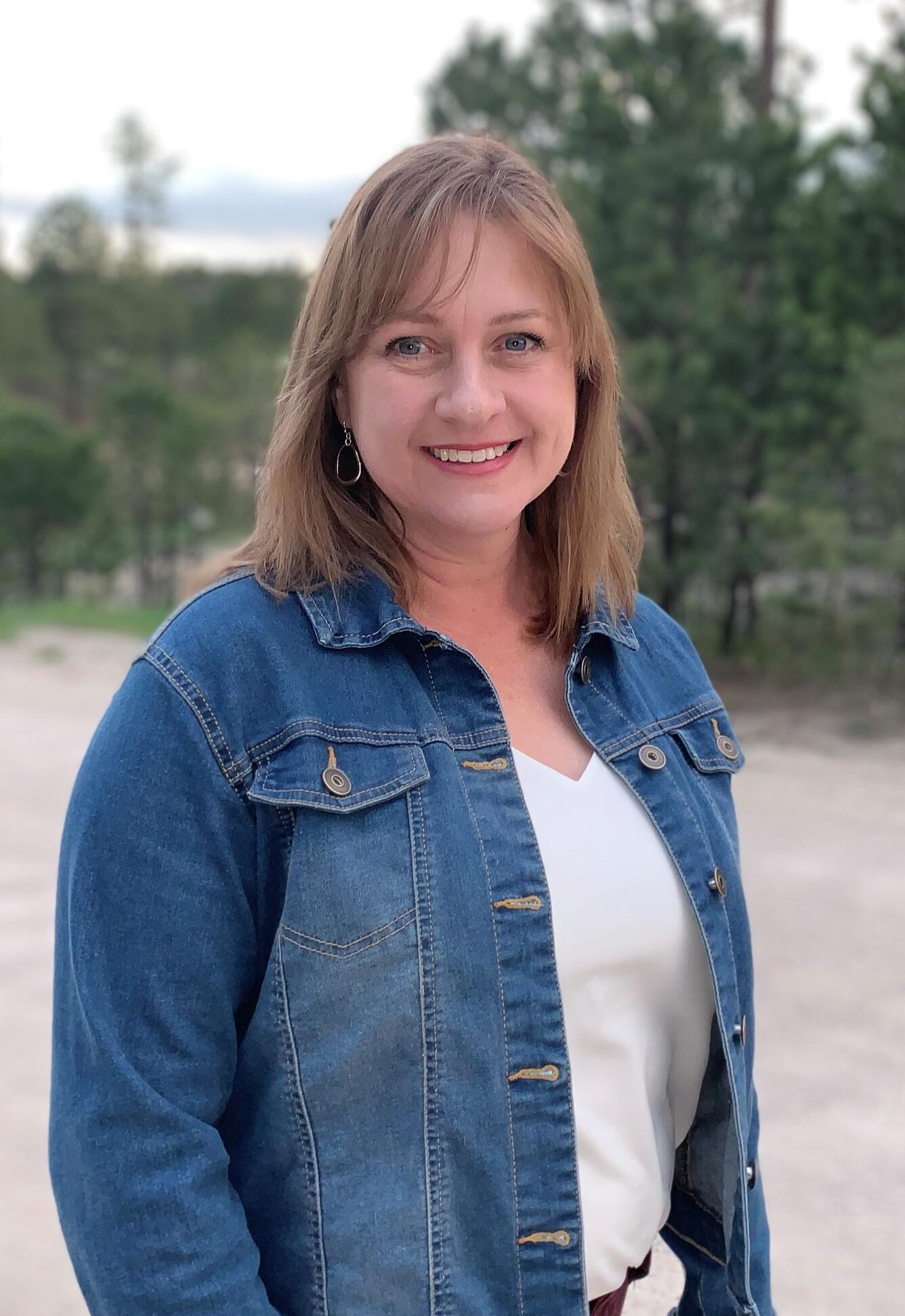 Staff profile image for Lisa Miller