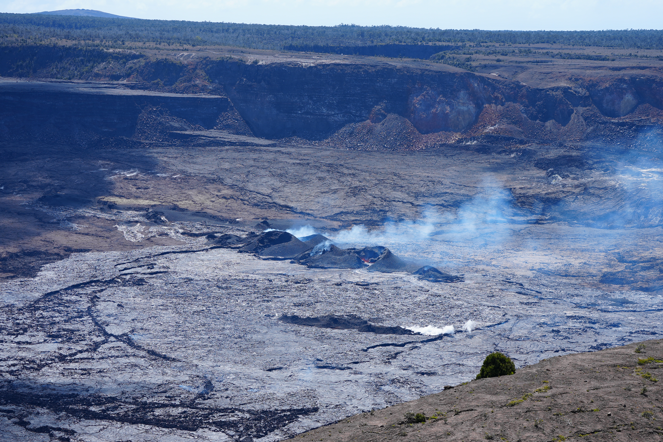 Color photograph of eruptive vents