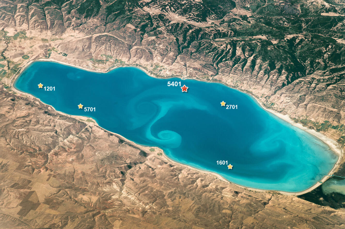 Satellite image of Bear Lake Utah-Idaho showing general locations of water-quality monitoring sites.