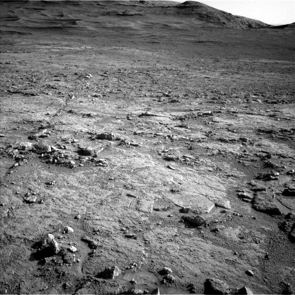 NASA’s Mars rover Curiosity acquired this image