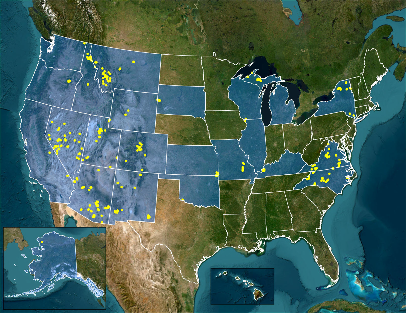 U.S. map with mine waste locations marked with yellow points
