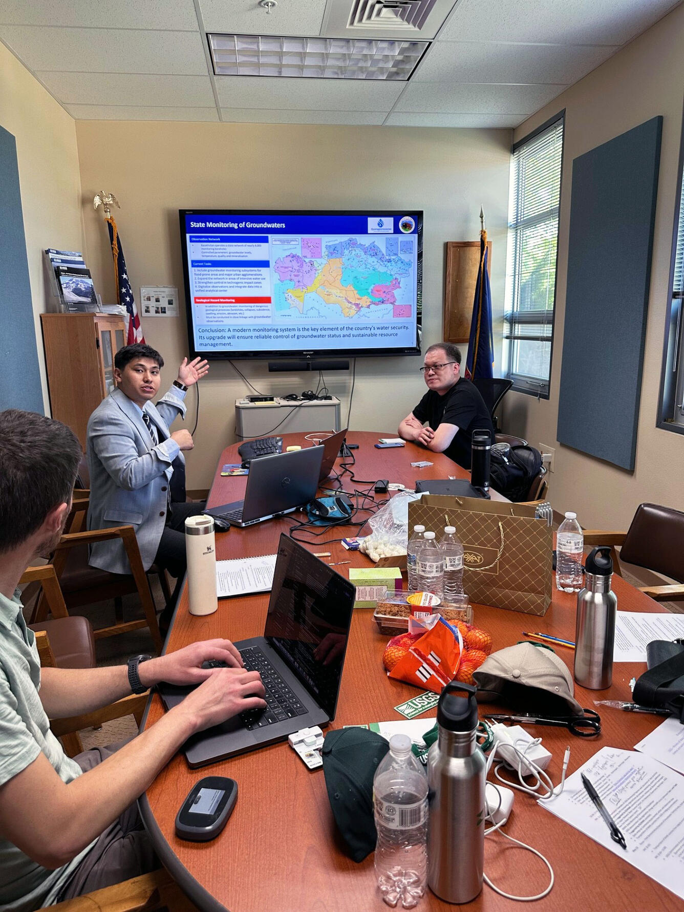Hydrogeologists from Kazakhstan Discuss Groundwater Monitoring Systems