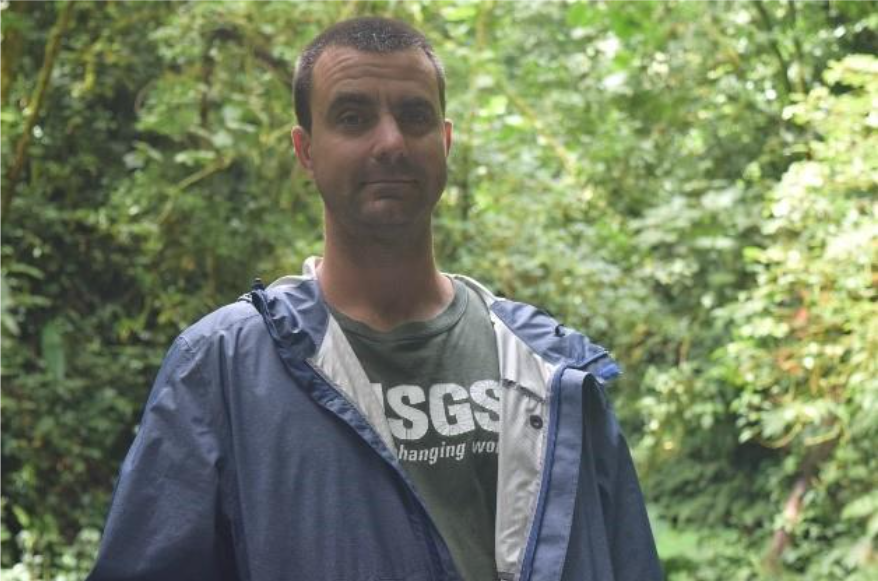 Photo of Casey J Lee