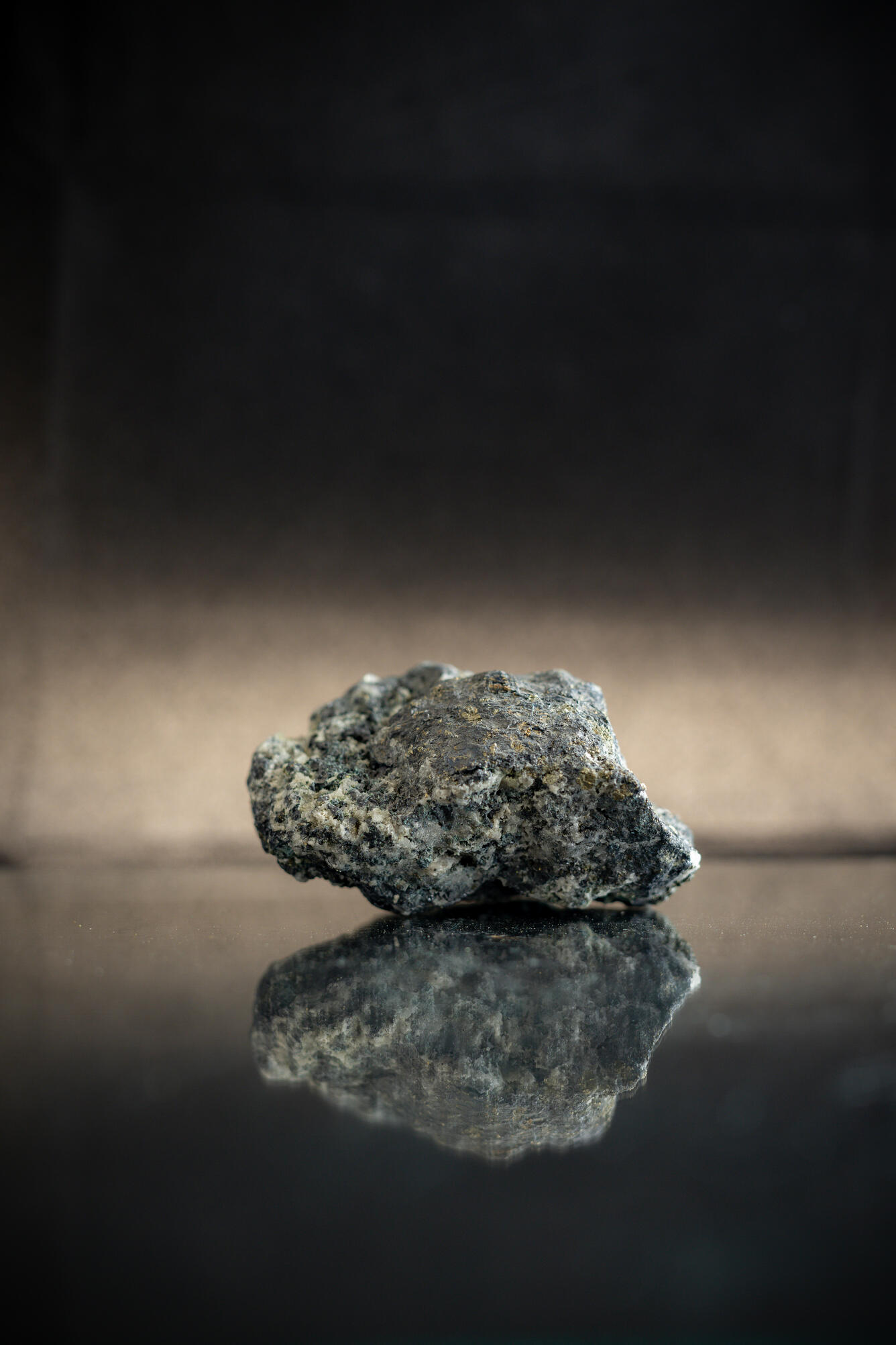 High-definition image showing metallic luster and crystal structure.