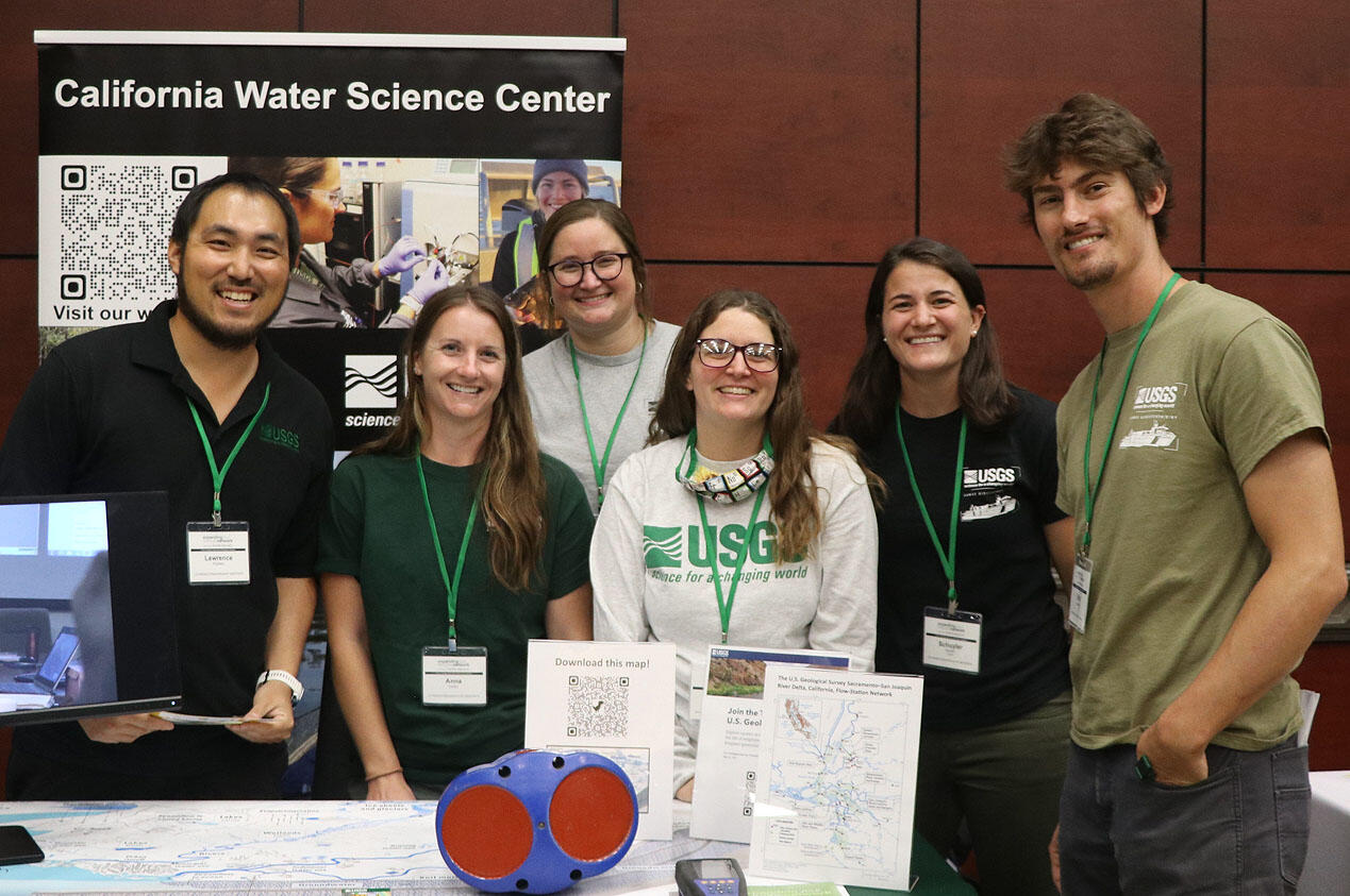 USGS team at Expanding Your Horizons conference