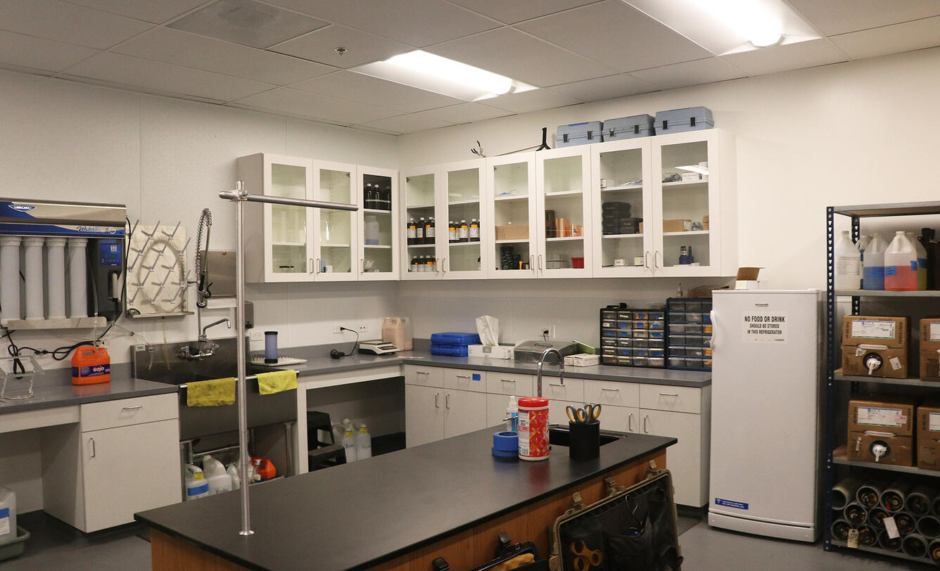 West Sacramento Hydrodynamics and Bay Sediment lab