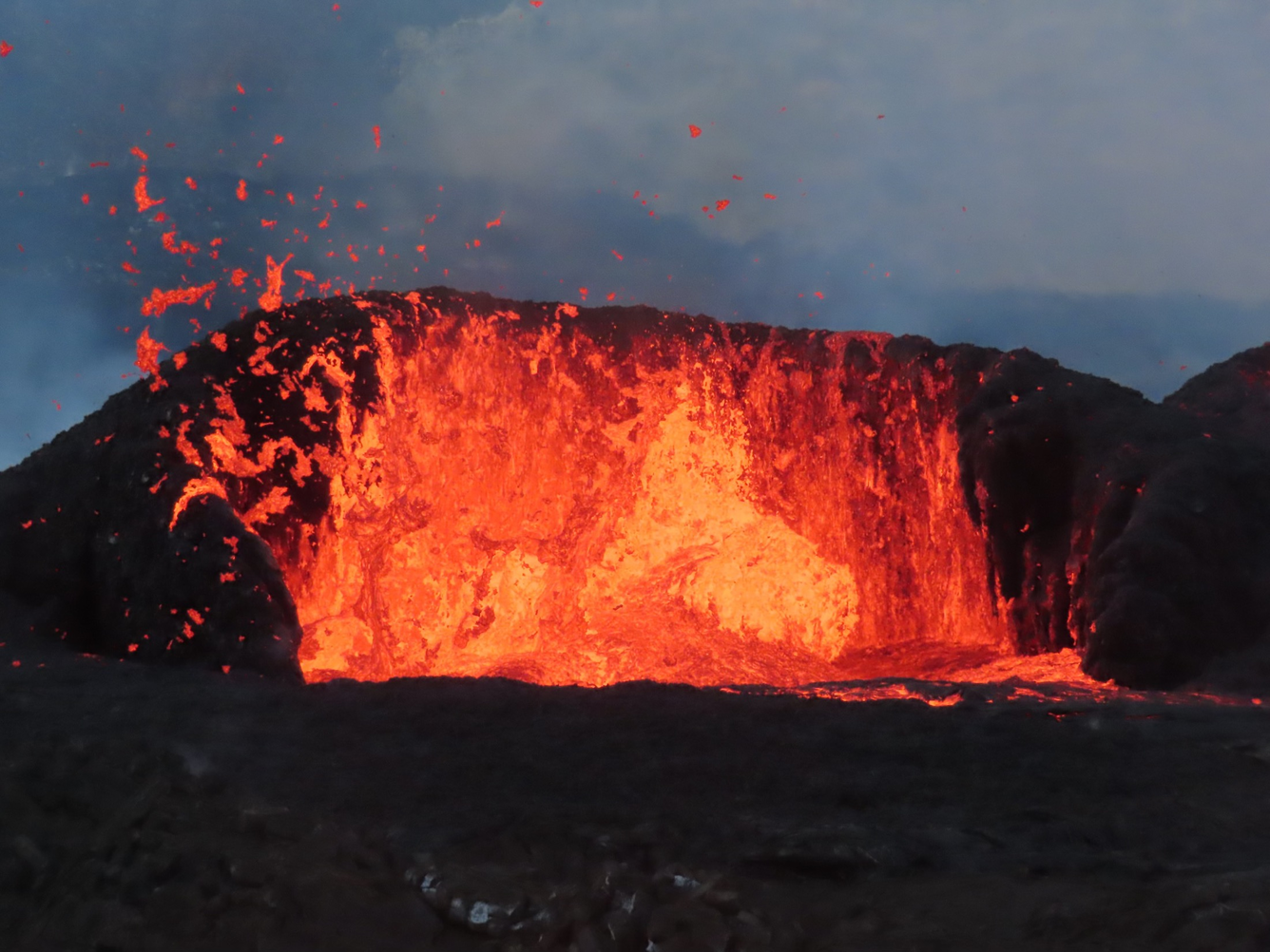 lava fountain at the summit of Kīlauea