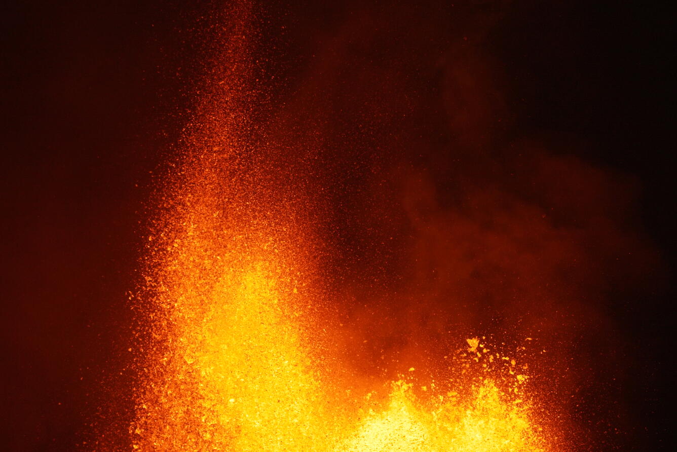 Color photograph of the top of a lava fountain