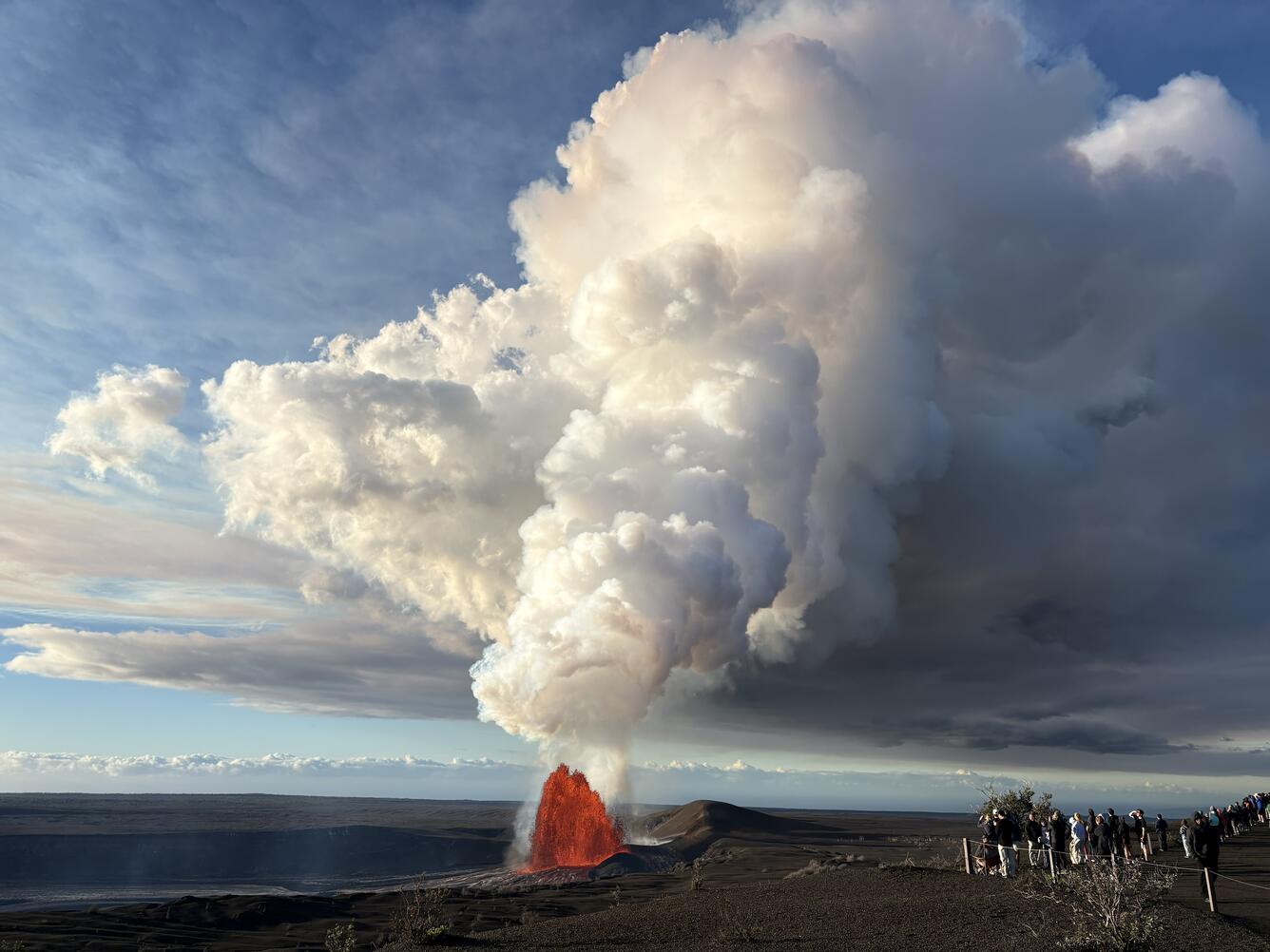 Color photograph of lava fountain and plume