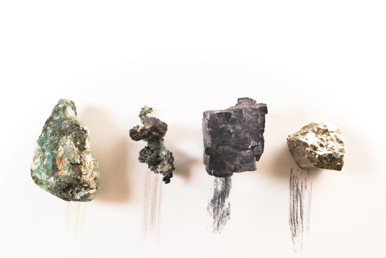 USGS mineral specimens used in scratch test.