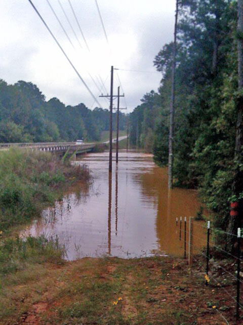September 2009 Flooding Yellow River near Stewart (02208005)