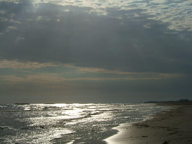 Image: Waves at Grand Isle, LA