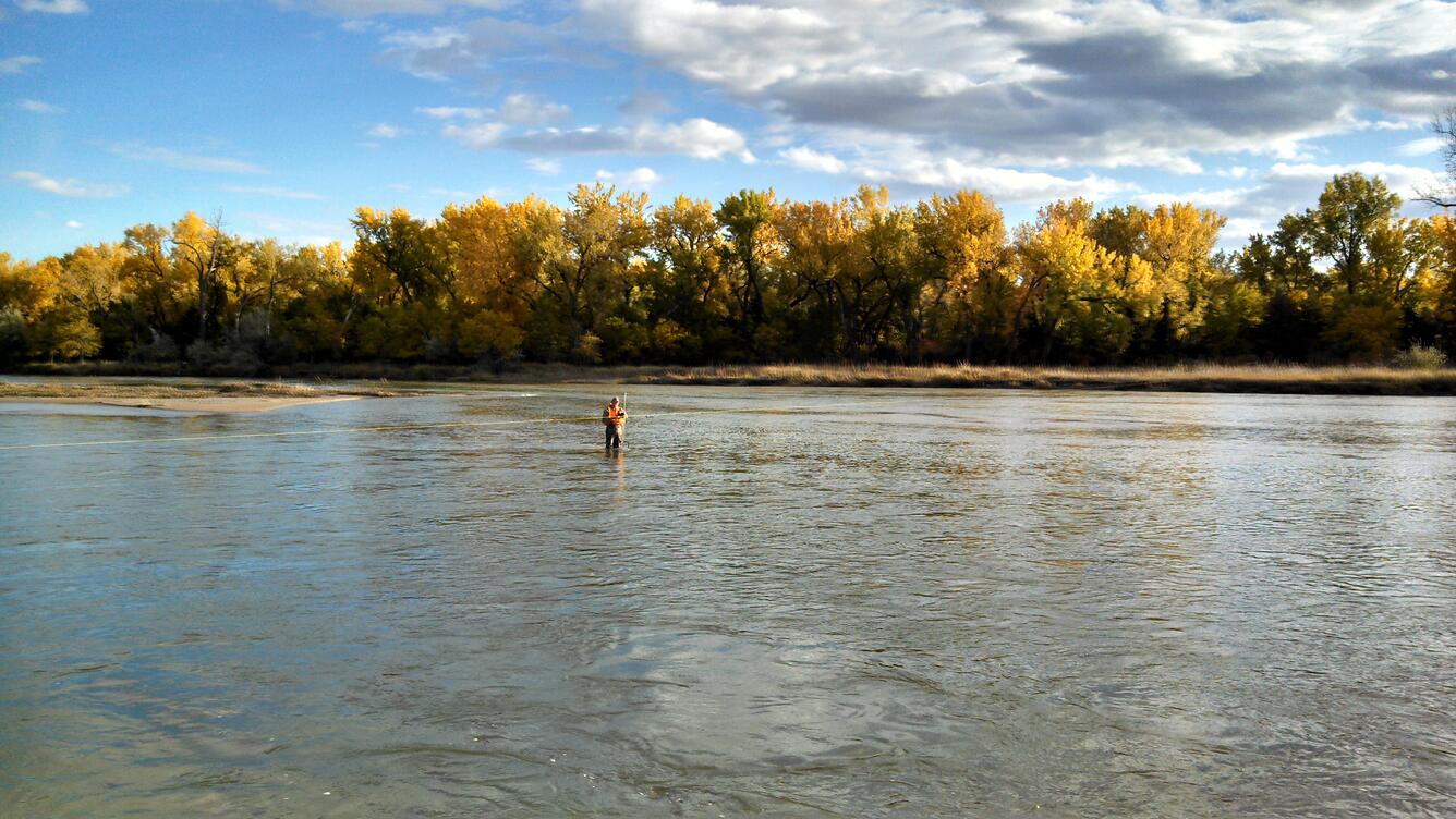 Making a discharge measurement in the Platte River, Cottonwood Ranch near Elm Creek, Nebr.