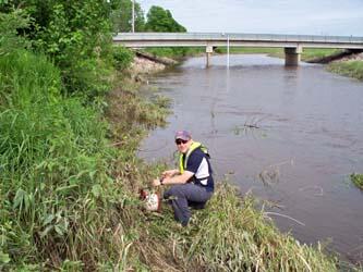 Measuring Water Level