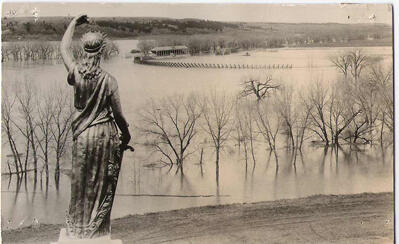 Court House in Belle Fourche 1924