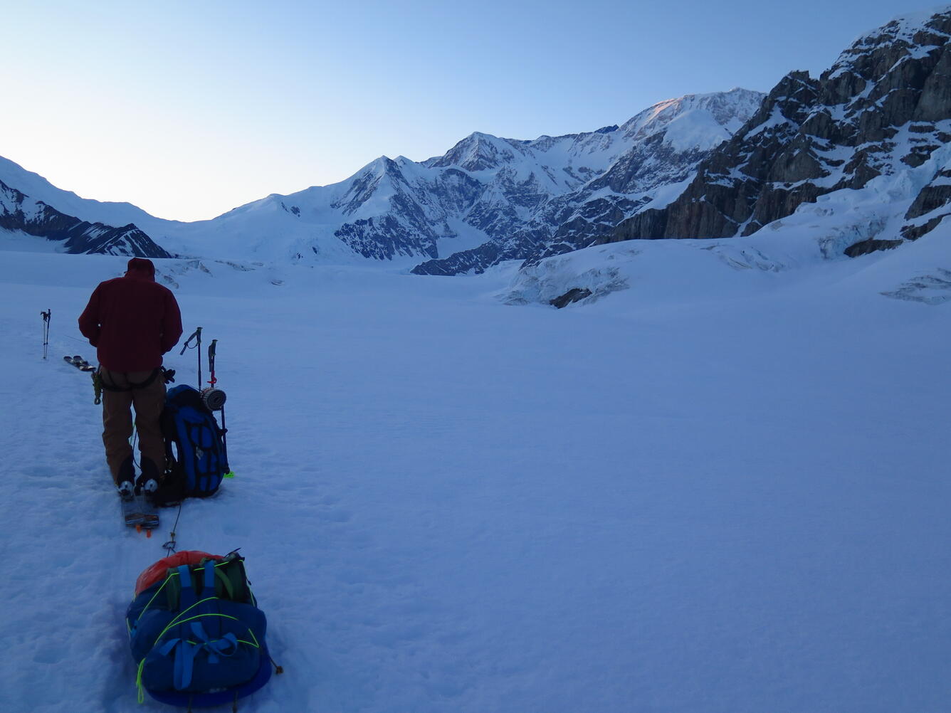 Crossing the Lower Kahiltna glacier during peak freezing, sometime between 1:00 – 5:00 a.m. (Photo: Augtin Karriere, CompassData