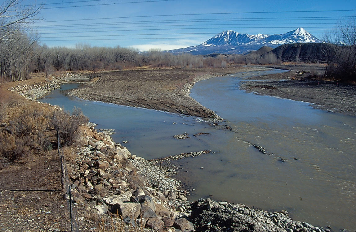 North Fork Gunnison River near Hotchkiss - February 2000