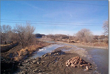 North Fork Gunnison River near Hotchkiss, February 2000